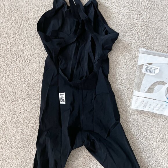 NEROFIT Black Kneeskin Swim Tech suit by Blueseventy - Picture 3 of 7